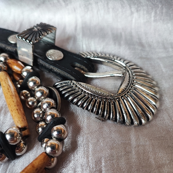 Buffalo Nickel Silver Tone Black Wood Silver Tone Ladies Belt TARNISHED Unsigned - Picture 2 of 13